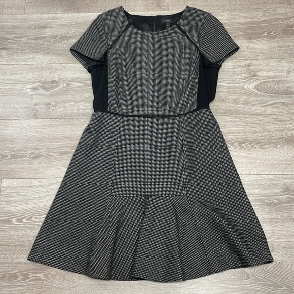 J. Crew Checkered Flutter Dress Wool Blend Style F5923 Size 12 - Picture 4 of 15
